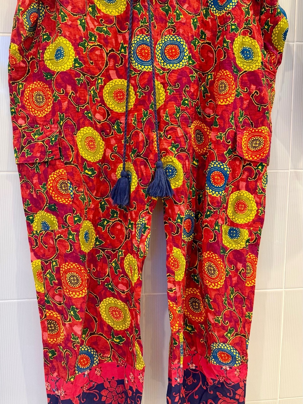 Sundance Red Floral Print Ankle Pants with Tassel Drawstring